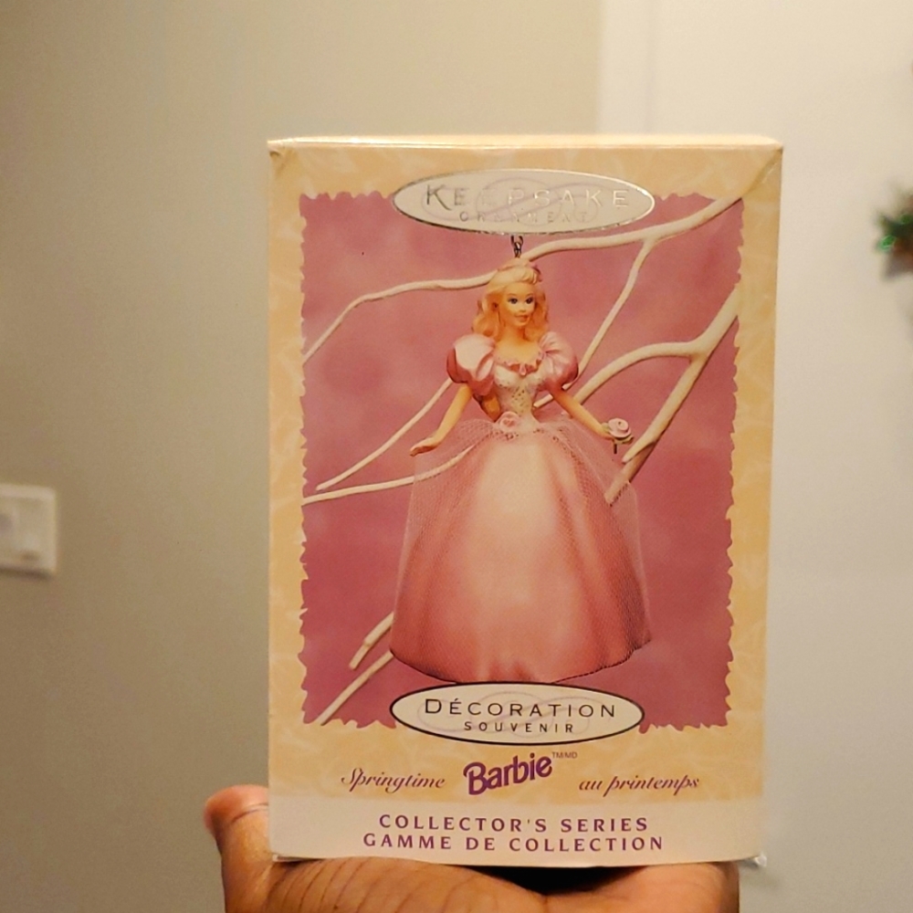 Hallmark Keepsake 1996 Springtime Barbie 2nd in Series NIB Artist Andrews